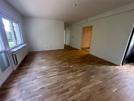 Sigfrid Edströms G. 24A-3rok(lgh 1114) - Photo 3