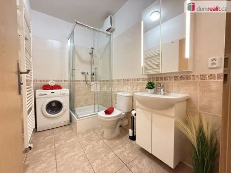 Pronájem bytu 1+kk, Kralupy nad Vltavou, 38,5 m - Fotografie 4
