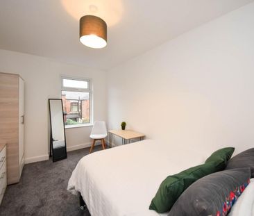 1 bed Room for Rent - Photo 2