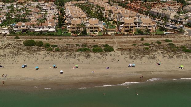 Apartamento de alquiler en Bahía de Marbella - Photo 1