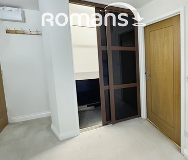 studio to rent - Photo 6