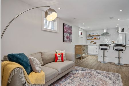 For Lease - 19 Guild Hall Drive Unit# 2, Toronto, Ontario - Photo 3