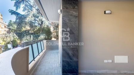 Via La Nebbia, Roma, Lazio 00168 - Photo 3