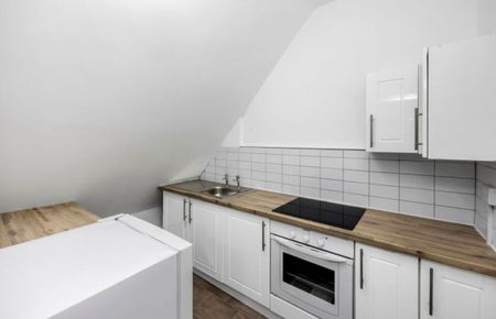 Studio Flat, Tisbury Road, BN3 - Photo 4