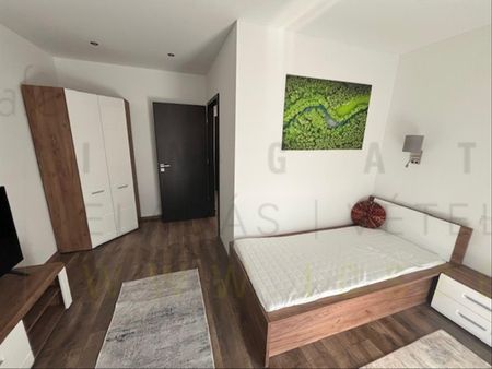 Kiadó felújított lakás - Szeged - Fotó 5
