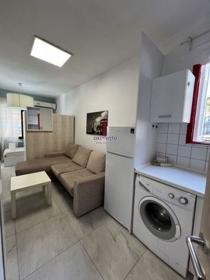 Studio/Γκαρσονιέρα για ενοικίαση Κουλέ Καφέ (Άνω Πόλη) - Φωτογραφία 1