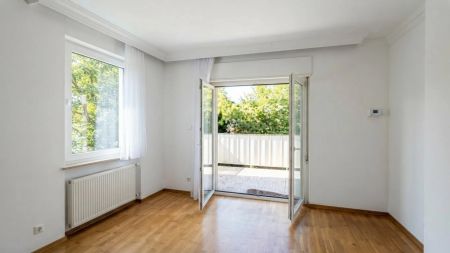 Platz zum Leben – Einfamilienhaus mit Garten und Garage | ZELLMANN IMMOBILIEN - Photo 2