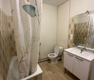 Location Appartement 2 pièces 42m² NEGREPELISSE 82800 - Photo 5
