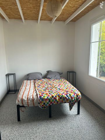 MAISON DE VILLE MEUBLÉE F3 ENTIEREMENT RENOVEE - QUARTIER DES BATTERIES - PARTHENAY - Photo 2