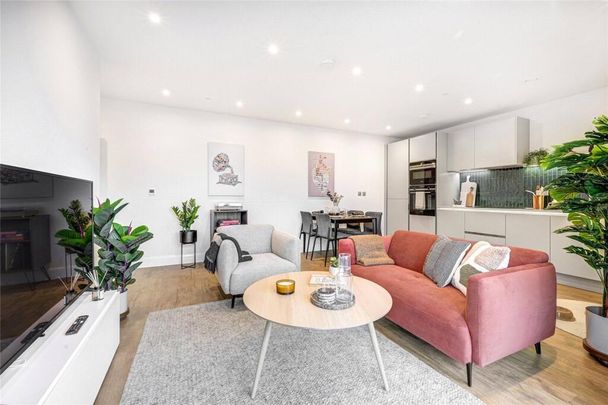 1 bedroom flat to rent - Photo 1