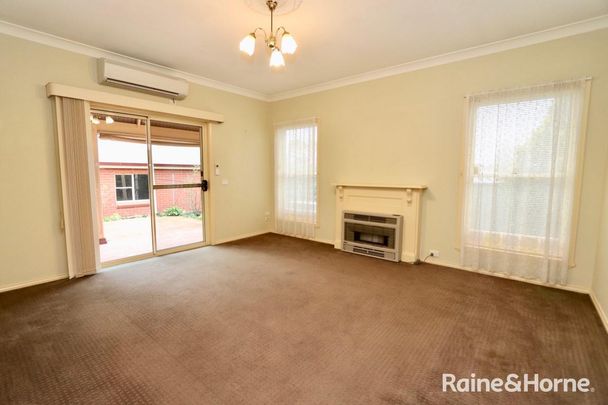 Close to CBD - Available 23.2.2026 - Photo 1