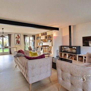 Maison • Velizy Bas-Centre Nord - Photo 1
