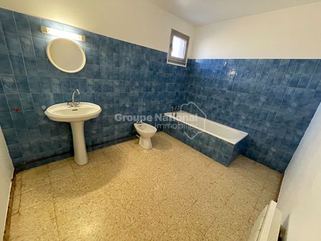 Location Appartement 3 pièces 88m² - Photo 2