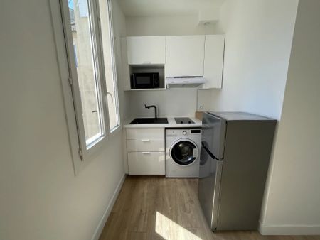 Location Appartement 2 pièces 29m² MARSEILLE 5ème - Photo 4