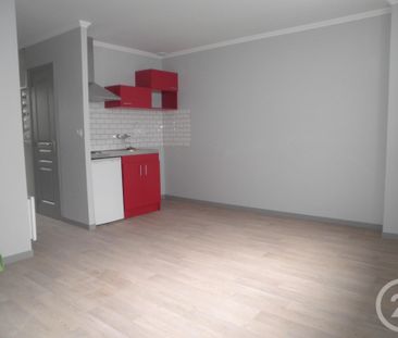 Location Appartement 1 pièce 47m² GRANVILLE 50400 - Photo 1