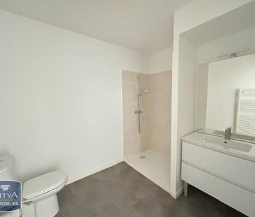 Location Appartement 2 pièces 45m² POITIERS 86000 - Photo 5