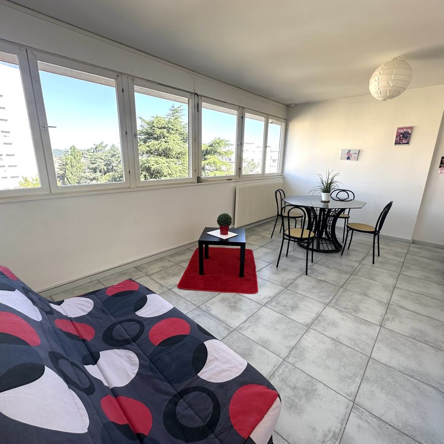 Location Appartement 1 pièce 31m² ST ETIENNE 42100 - Photo 1
