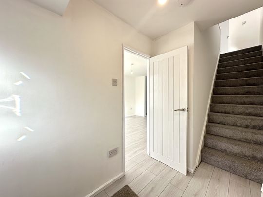 Heathmere Drive, Birmingham, B37 - Photo 1