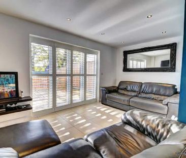 4 bedroom property to rent in High Wycombe - Photo 6