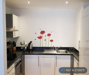 1 bedroom flat to rent - Photo 6