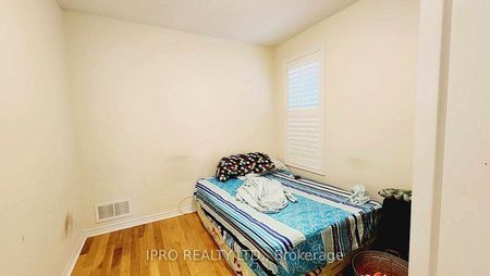 For Lease - 3311 Tacc Drive Unit# Main Floor, Mississauga, Ontario - Photo 4