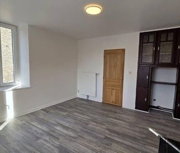Huis te huur in Noirefontaine voor € 950 met 3 slaapkamers - Photo 1