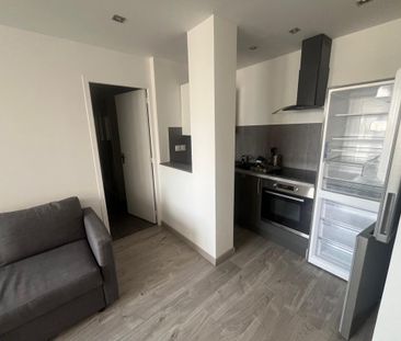 Location Appartement 3 pièces Meublé 42m² VILLEURBANNE 69100 - Photo 6
