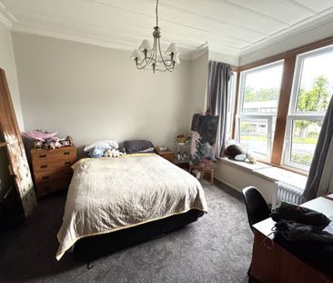 A Māori Hill Gem - Photo 4