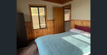 Cute Unit, Fully Furnished and Equipped & Including Power - Photo 4