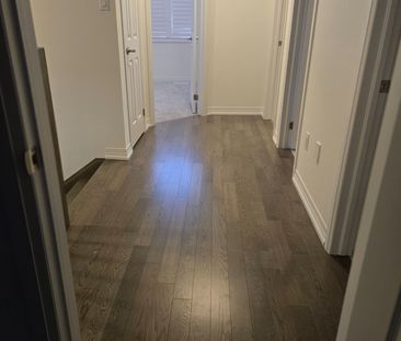 For Lease - 40 Lemon Avenue, Thorold, Ontario - Photo 2