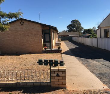 South Dubbo 1Bed Unit - Photo 3