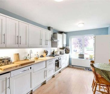 Sunderland Road, London, SE23 - Photo 2