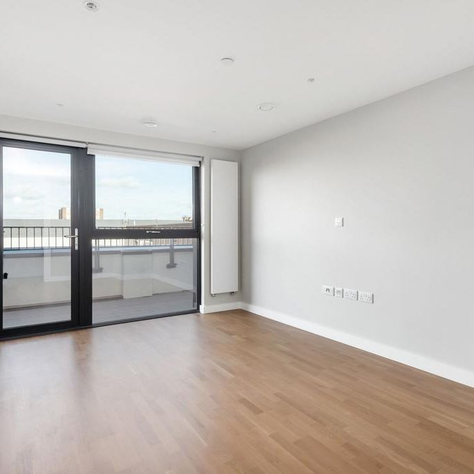 1 bedroom ground floor flat to rent - Photo 1