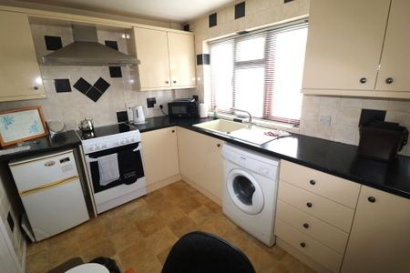 26c Glenshesk Drive, Ballymena, BT43 7AT - Photo 2