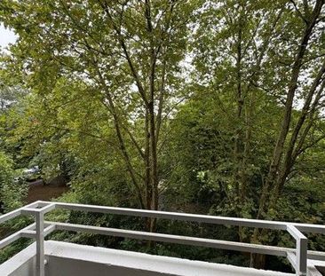 Zuhause im Herzen von Katernberg – frisch renovierte 2-Zimmer-Wohnung - Photo 1