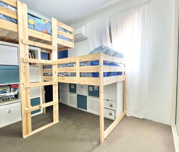 3 Bedroom Family Home Located In The Convenience Of Ambarvale! - Photo 4