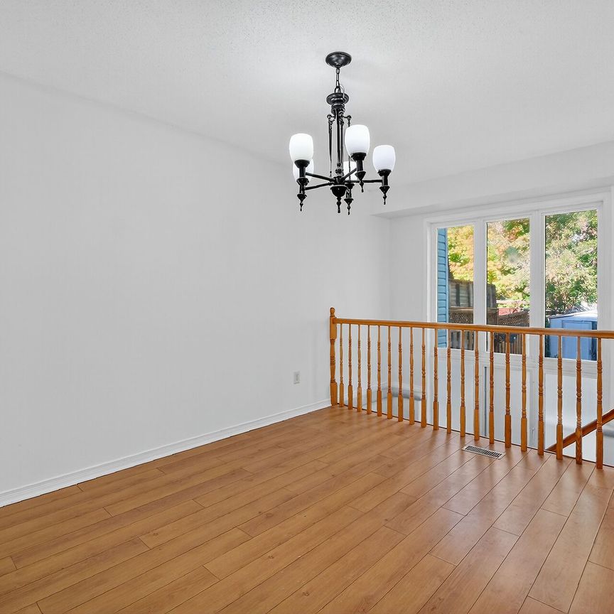 For Lease - 9 CARWOOD Circle, Overbrook - Castleheights and Area, Ontario - Photo 1