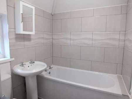 Harleston Road, Great, B44 - Photo 3