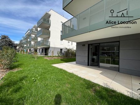 Location Appartement 2 pièces 46m² THONON LES BAINS 74200 - Photo 3