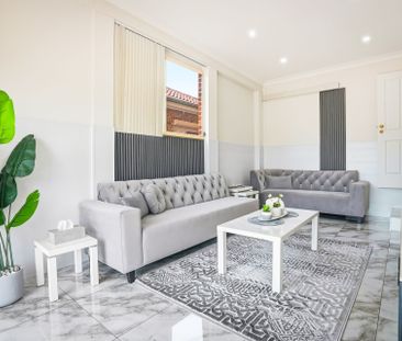 Stylish Fully Renovated Duplex in Prime Fairfield Heights Location - Photo 6