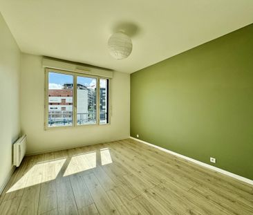Location Appartement 3 pièces 56m² ISSY LES MOULINEAUX 92130 - Photo 6