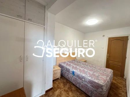 Piso en alquiler en Ciudad Lineal - Photo 4