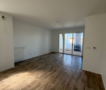 Location Appartement 2 pièces 48m² - Photo 2