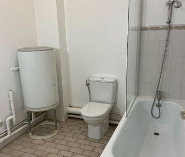 Location Appartement 2 pièces 47m² ROUEN 76000 - Photo 4
