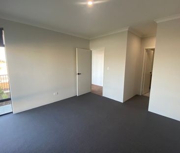1/1 Aquila Drive, Australind, WA 6233 - Photo 3