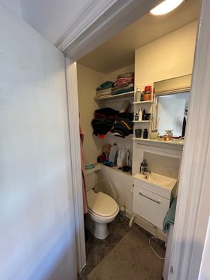 Studio Flat, Golders Green Road, NW11 - Photo 1