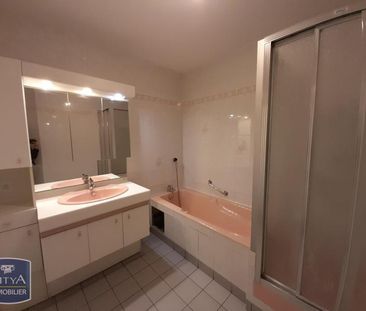 Location Appartement 4 pièces 97m² LAVAL 53000 - Photo 6