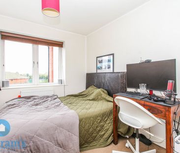 2 bed Apartment for Rent - Photo 4