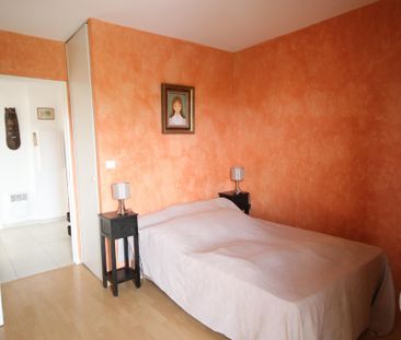 Location Appartement 3 pièces 100m² VILLENEUVE LOUBET 06270 - Photo 6
