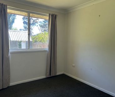Three Bedroom Home - Photo 2